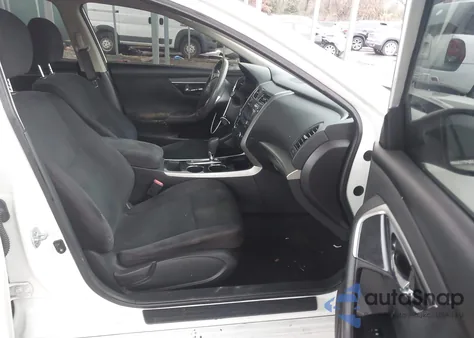 2014 Nissan Altima 2.5/2.5 S/2.5 Sl/2.5 Sv z USA, uszkodzony, nr VIN 1N4AL3AP8EN334768